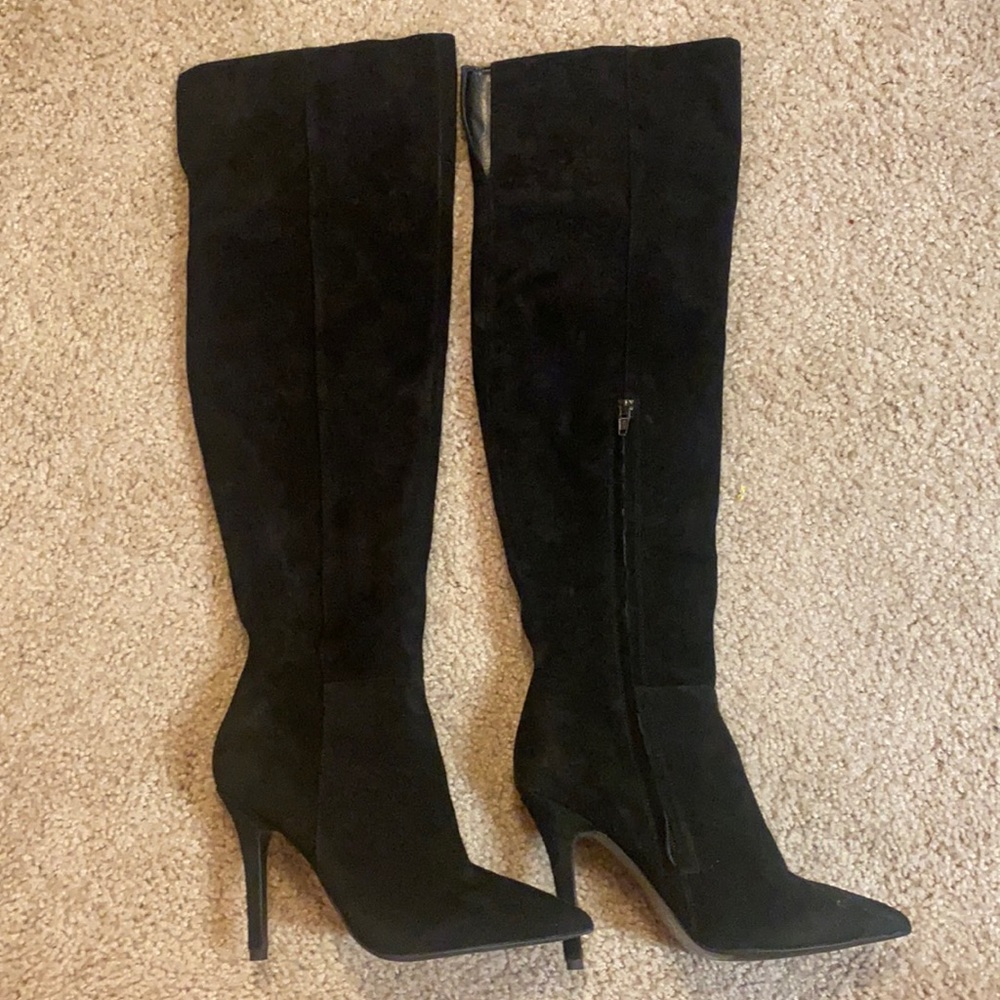 ALDO🖤Knee High Heel Boots
